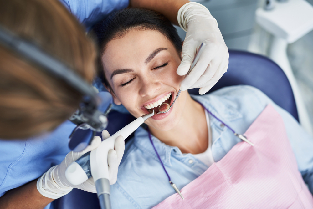 What Are Different Types Of Dental and Teeth Cleaning